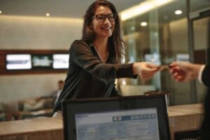 3 Ways Aiello Voice Assistant is Transforming Customer Service for Hotels